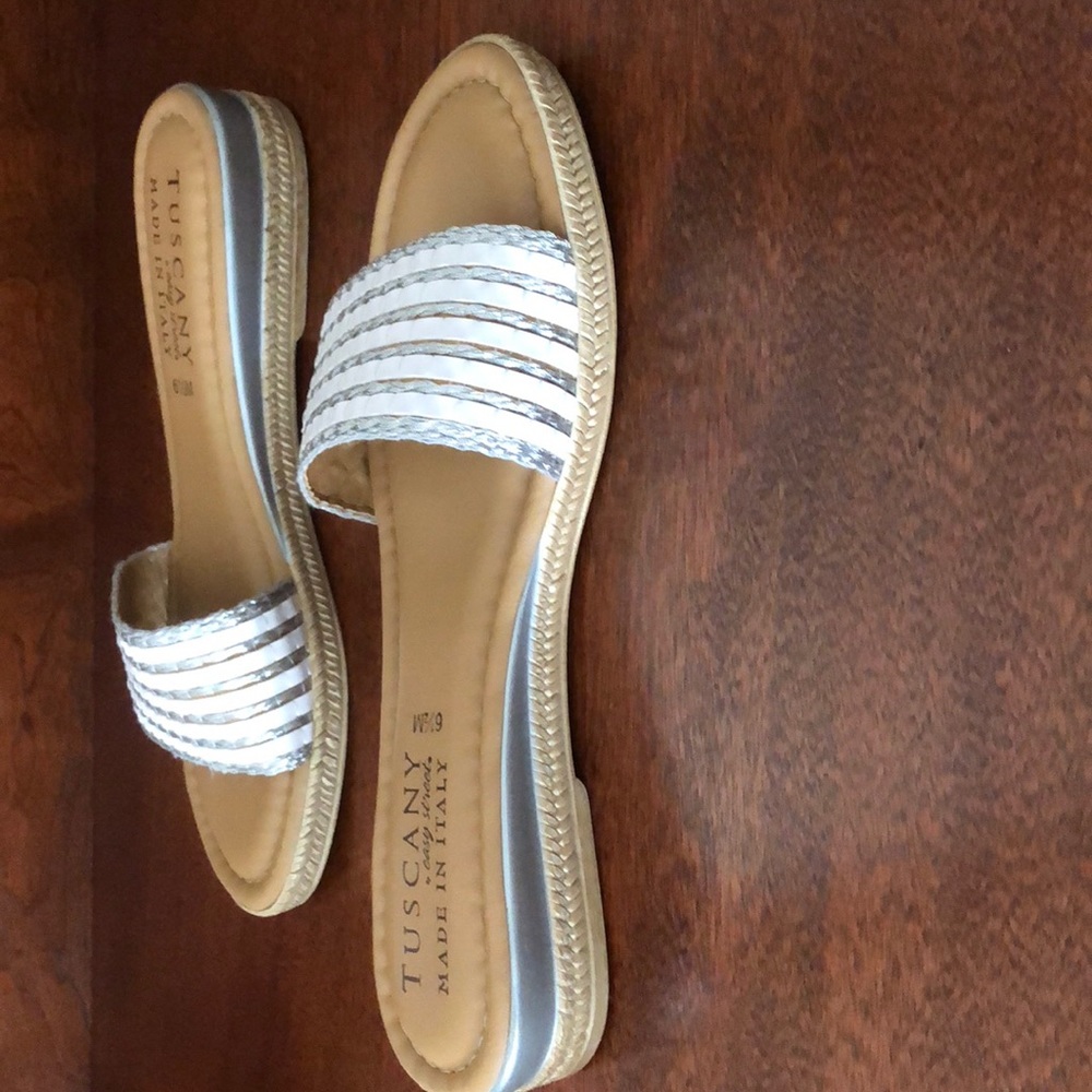 Shoes - Picture 2 of 3